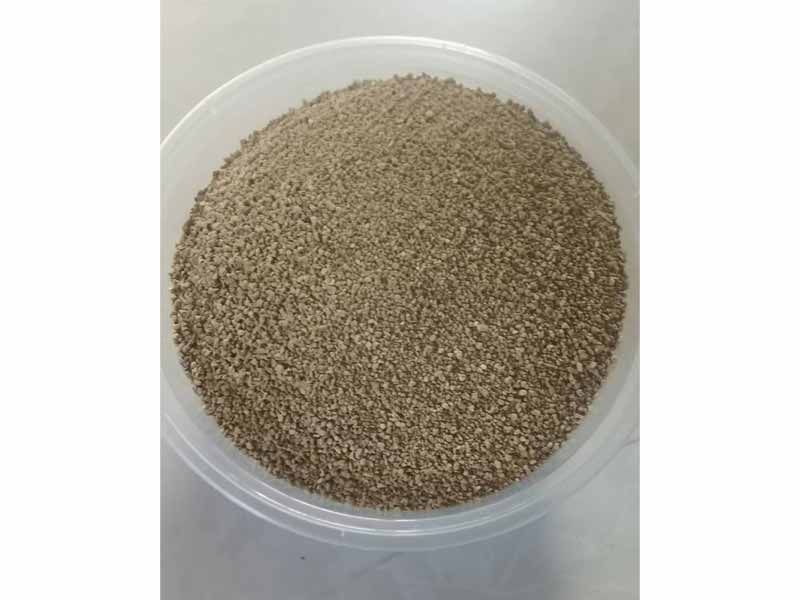 飼料預(yù)混料專用膨潤(rùn)土顆粒類(lèi)